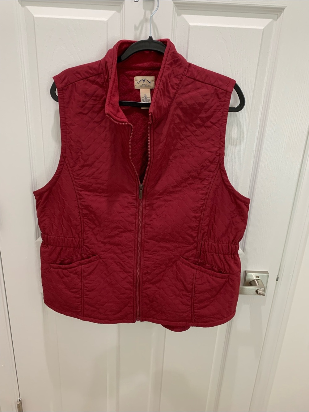 Quilted Sleeveless Vest - Red